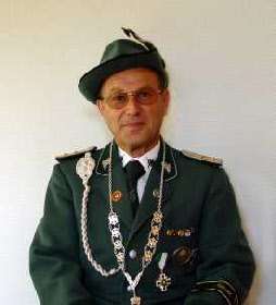 Ehrenkaiser 2003: Peter Löbardt – König 1987, Kaiser 1997